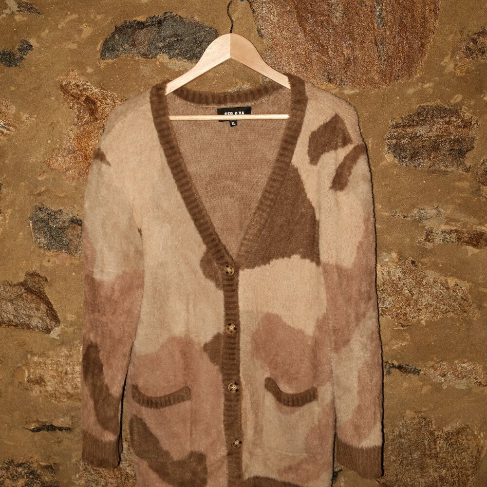 SEROYA Womens XL Shaggy Sweater - Picture 4 of 4